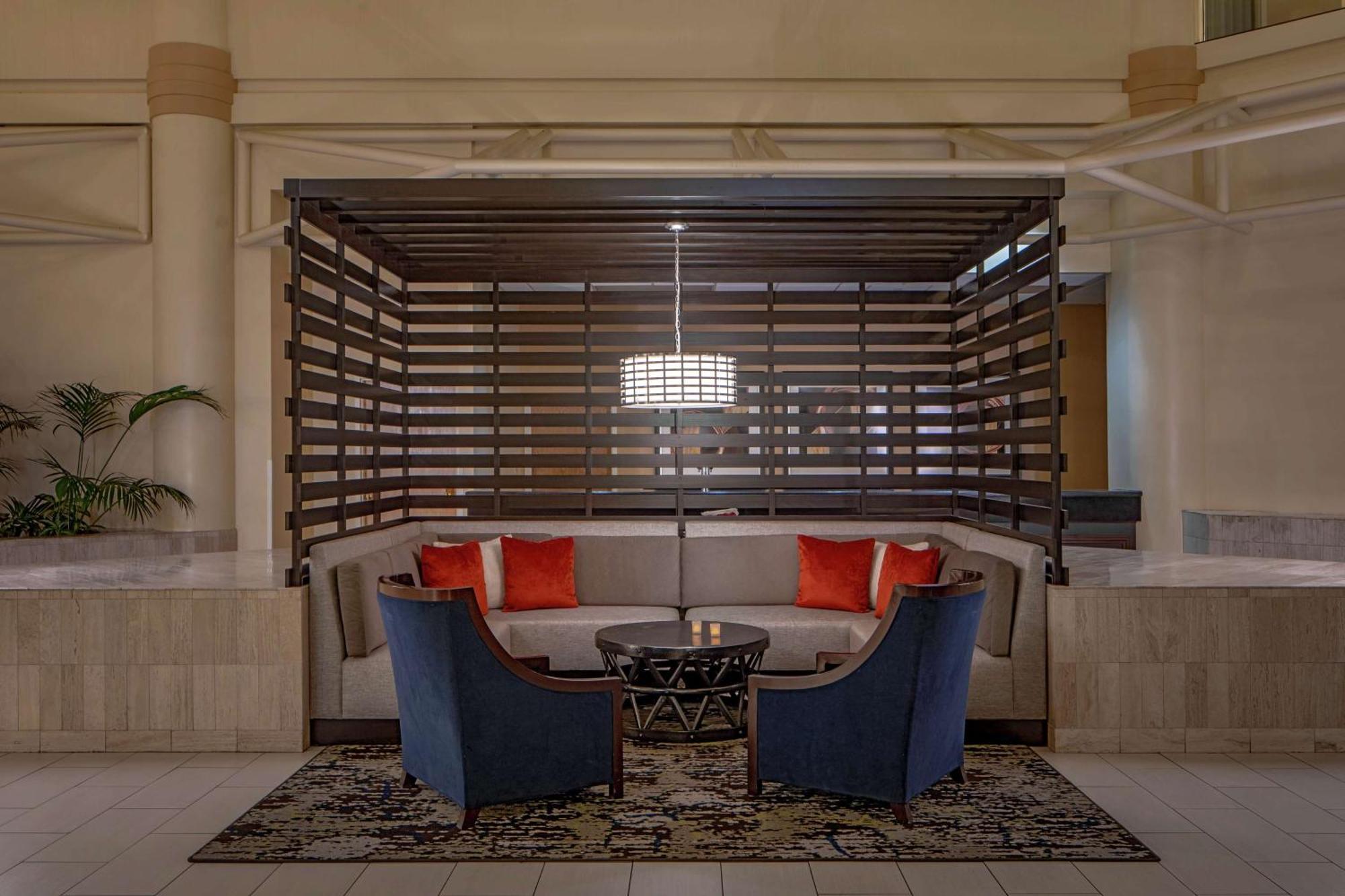 Hotel Doubletree By Hilton Salt 3*