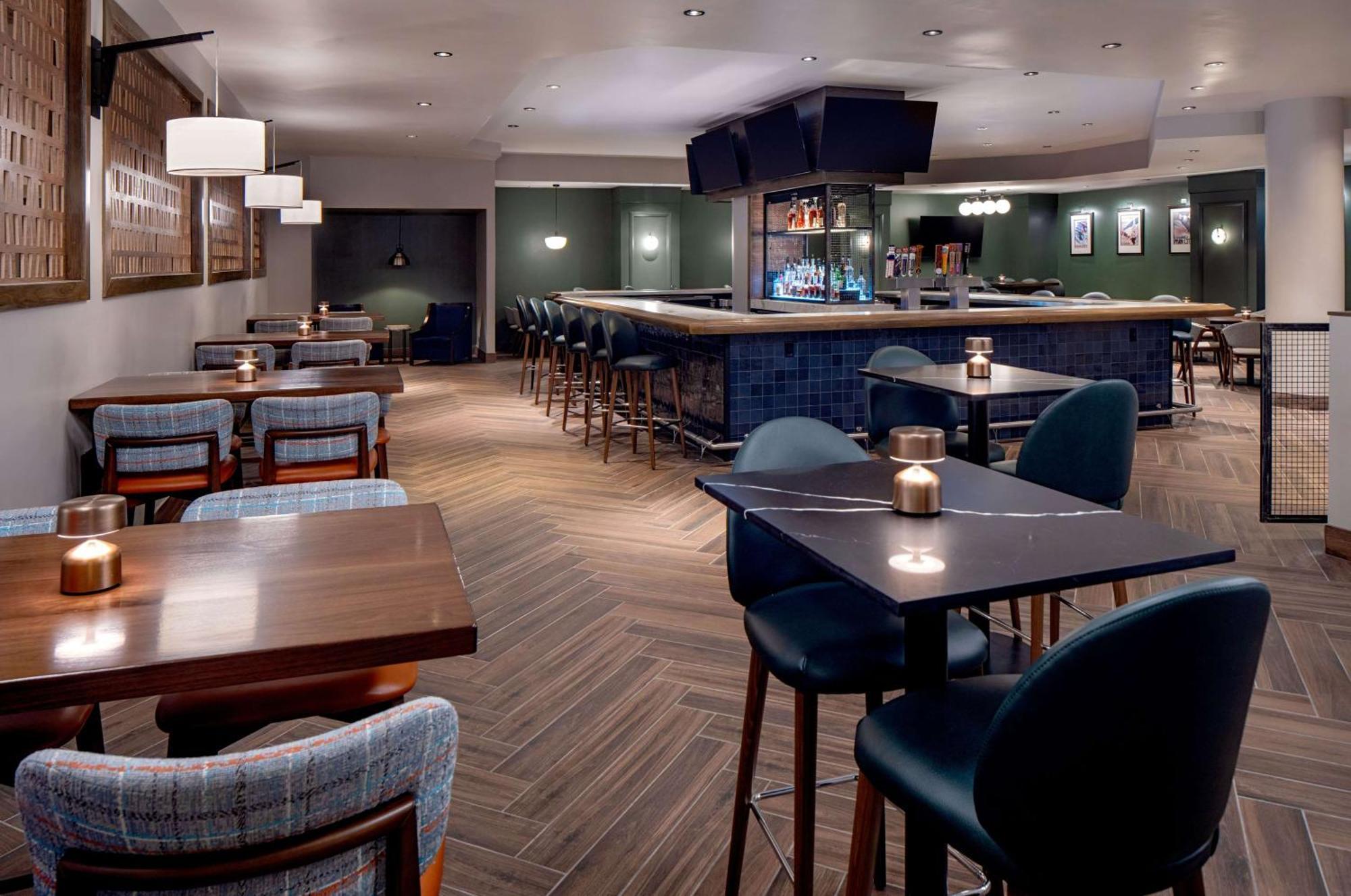 Doubletree By Hilton Salt Salt Lake City