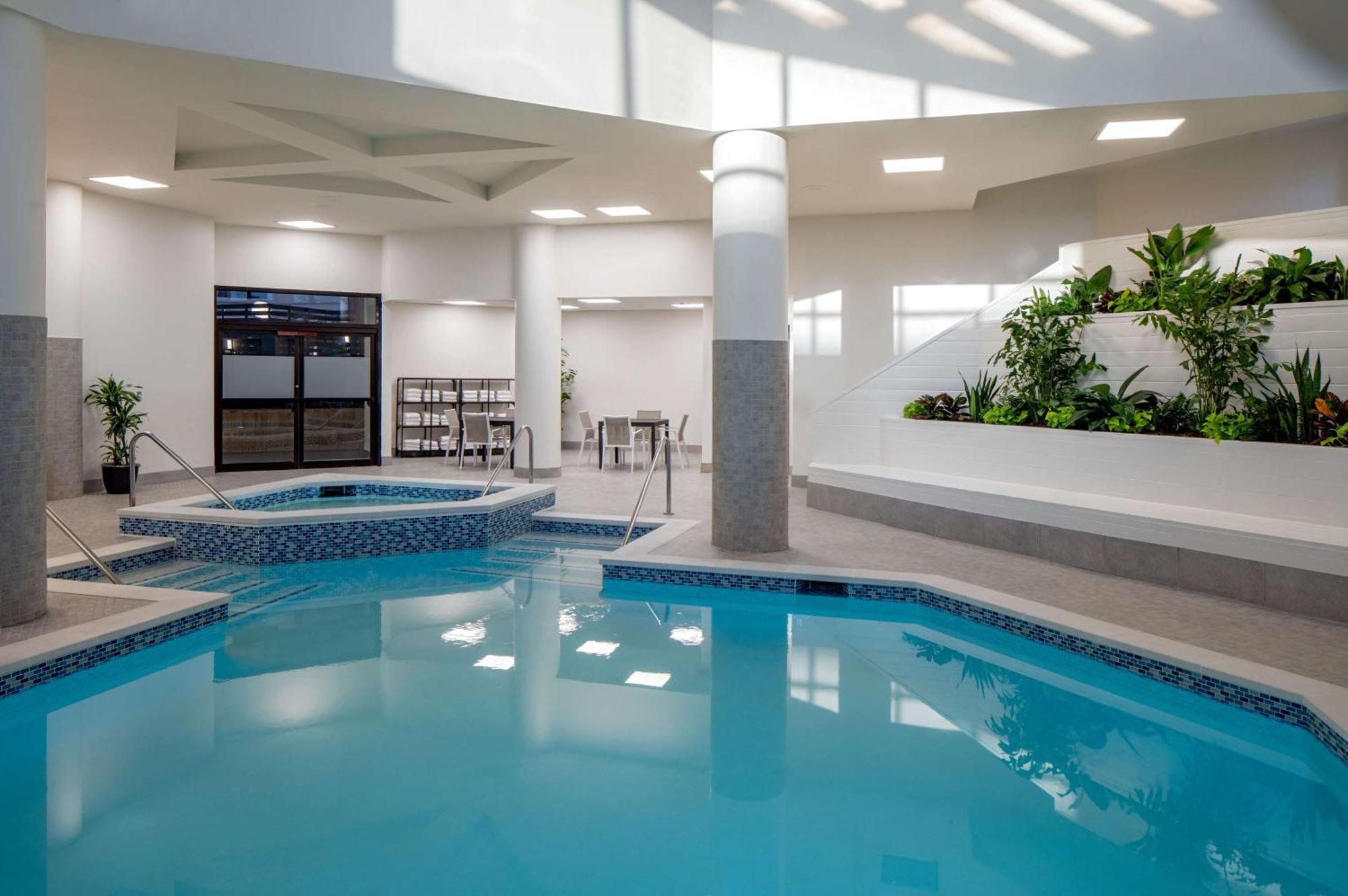 Doubletree By Hilton Salt