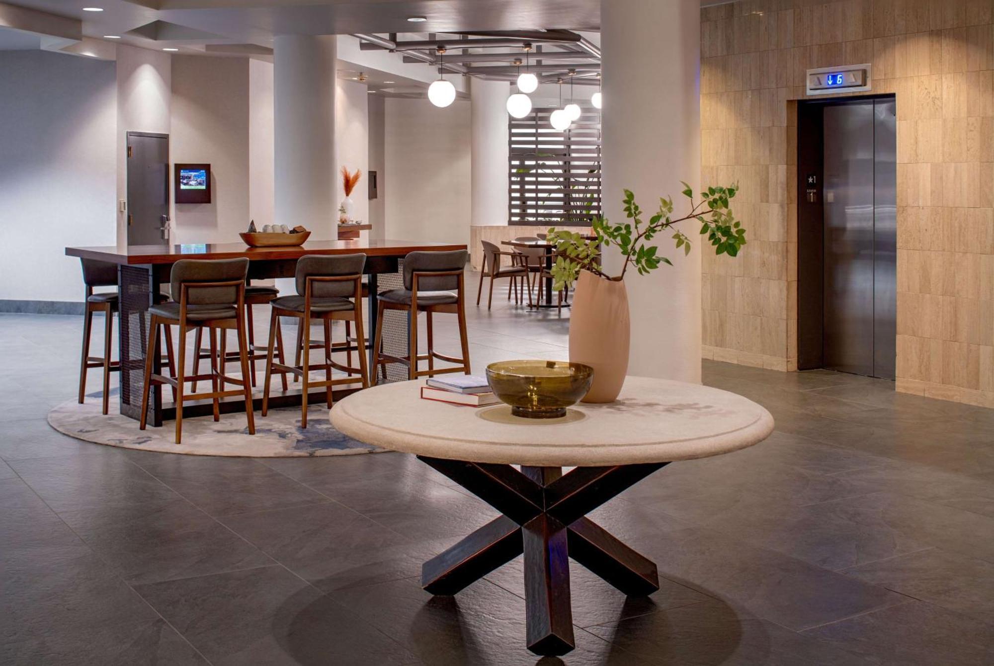 Doubletree By Hilton Salt 3*