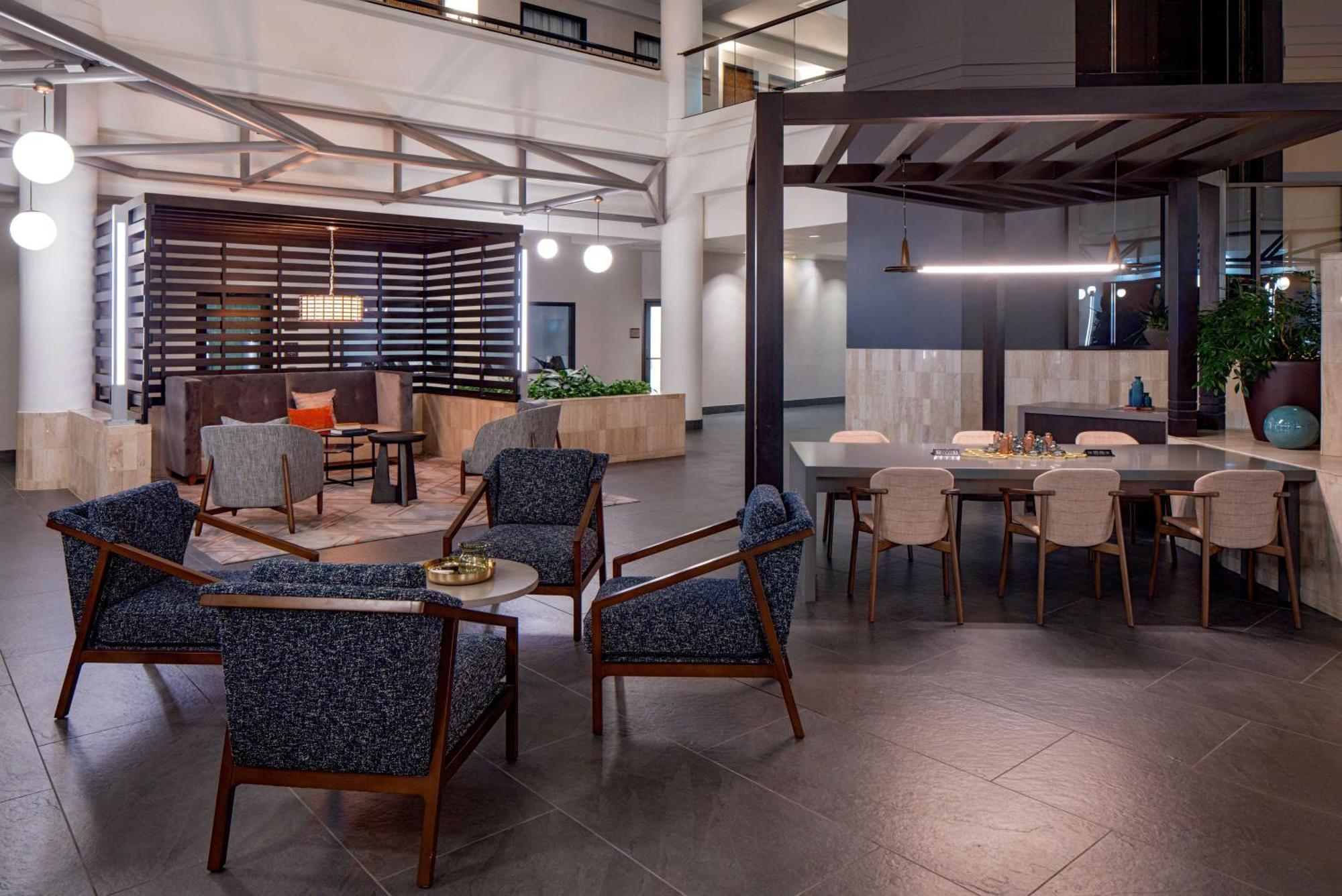 Doubletree By Hilton Salt Hotel 3*