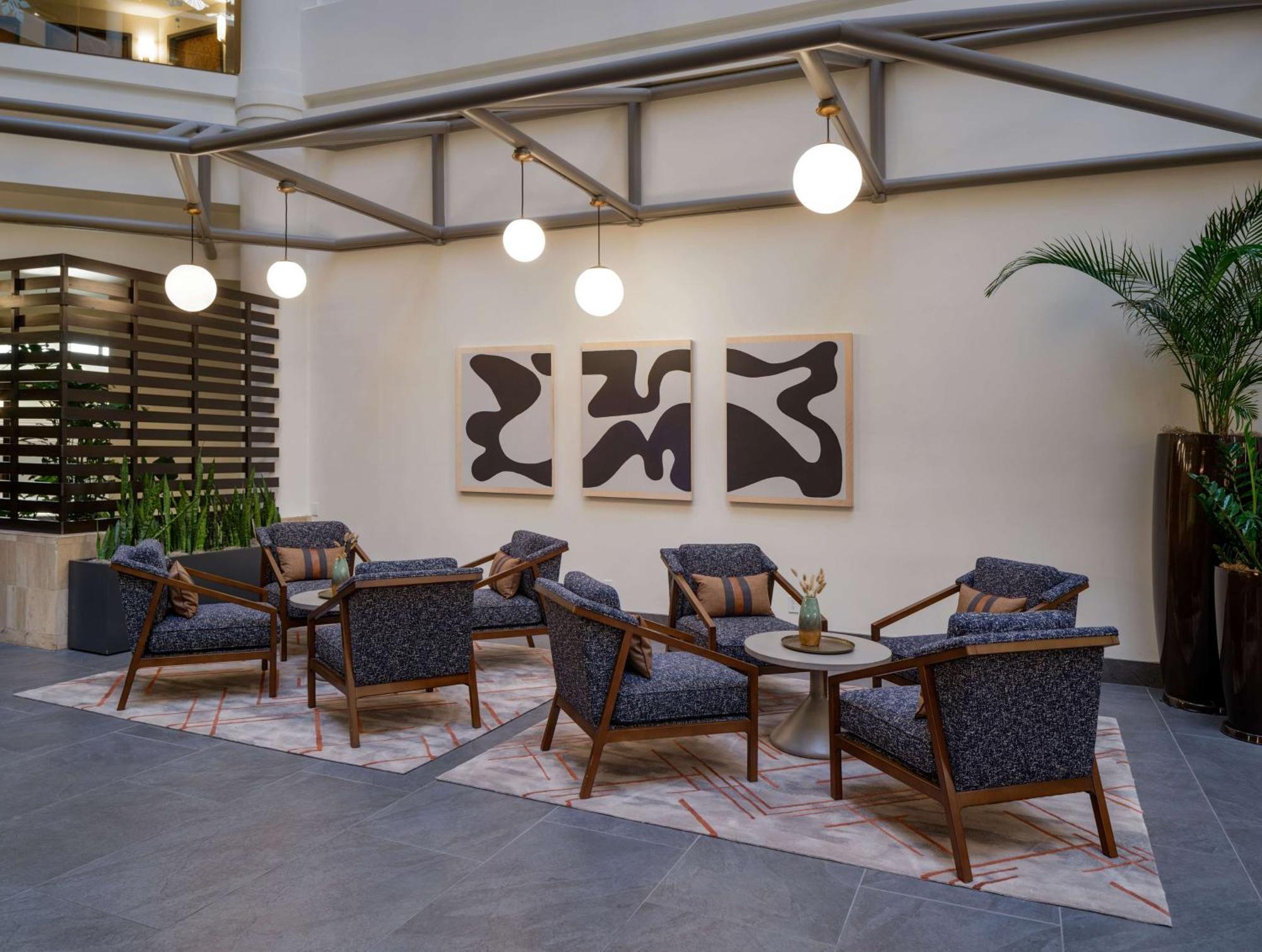 Doubletree By Hilton Salt Hotel